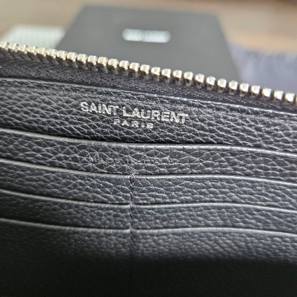 EUC YSL All Inclusive Grain De Poudre Zip Around Wallet - Picture 9 of 14